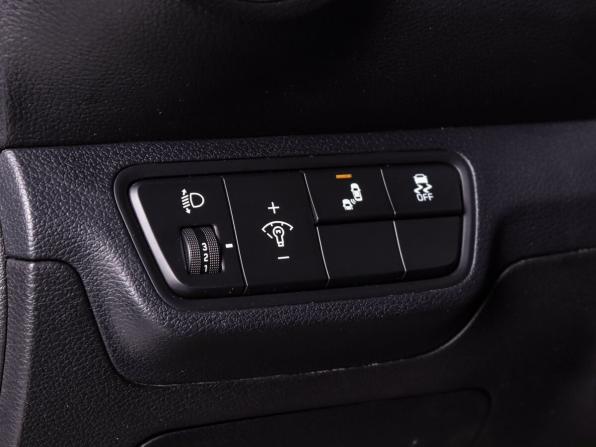 Kia K3 II с пробегом 2021 года, цена 2 550 000 рублей, 122000 км, хэтчбек, Автокод Объявления
