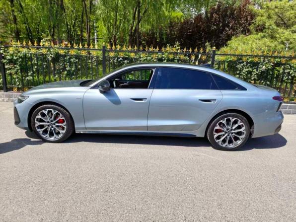 Новый Audi A6 VI (C9) 2026 года, цена 9 940 000 рублей, седан, Автокод Объявления