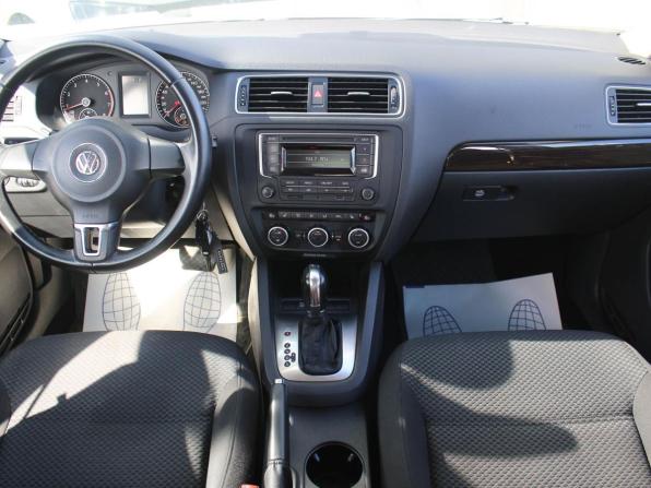 Volkswagen Jetta VI с пробегом 2014 года, цена 1 100 000 рублей, 141000 км, седан, Автокод Объявления