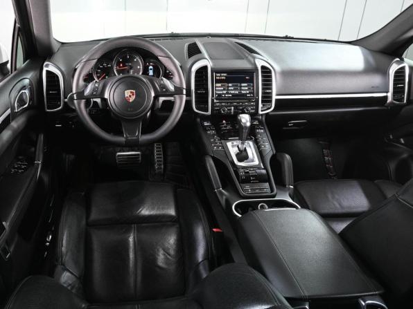 Porsche Cayenne II (958) с пробегом 2013 года, цена 2 999 000 рублей, 246160 км, внедорожник, Автокод Объявления