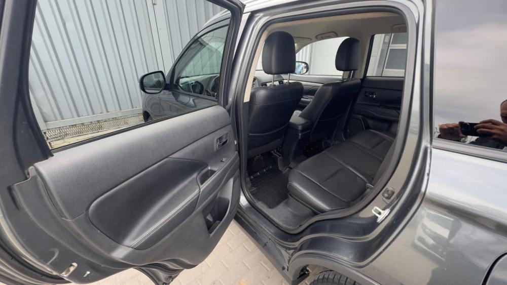 Mitsubishi Outlander III Рестайлинг Ростов-на-Дону  - изображение 18