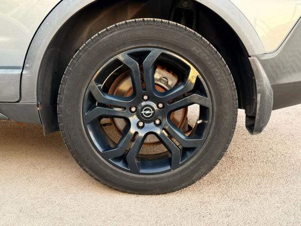 Opel Antara I Рестайлинг с пробегом 2012 года, цена 845 000 рублей, 218000 км, внедорожник, Автокод Объявления