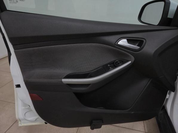 Ford Focus III с пробегом 2012 года, цена 500 000 рублей, 214280 км, хэтчбек, Автокод Объявления