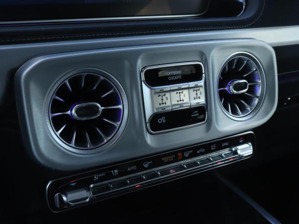 Mercedes-Benz G-Класс III (W465) Рестайлинг с пробегом 2025 года, цена 19 890 000 рублей, 13965 км, внедорожник, Автокод Объявления