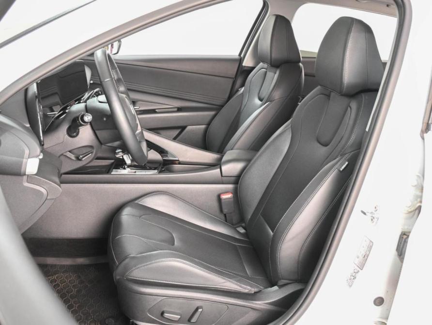 Hyundai Elantra VII (CN7) Рестайлинг Ростов-на-Дону  - изображение 10