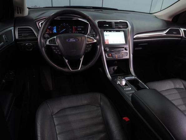 Ford Fusion (North America) II Рестайлинг с пробегом 2018 года, цена 1 590 000 рублей, 140051 км, седан, Автокод Объявления