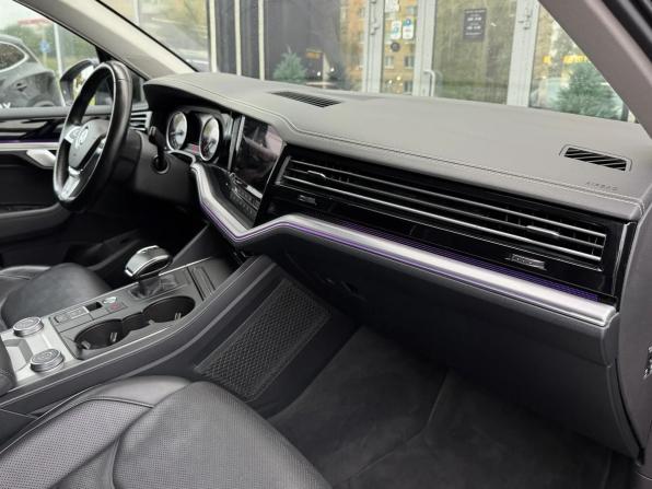 Volkswagen Touareg III с пробегом 2019 года, цена 4 149 000 рублей, 149200 км, внедорожник, Автокод Объявления