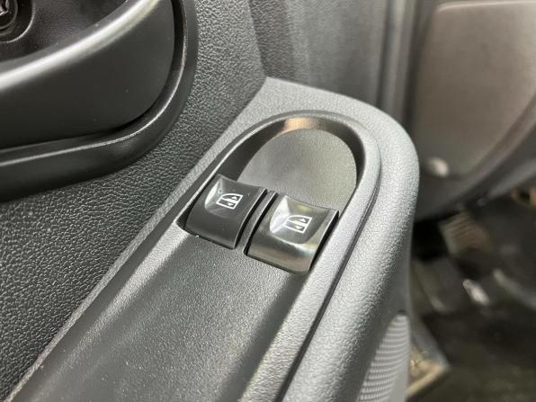 Renault Duster I Рестайлинг с пробегом 2017 года, цена 997 359 рублей, 199005 км, внедорожник, Автокод Объявления