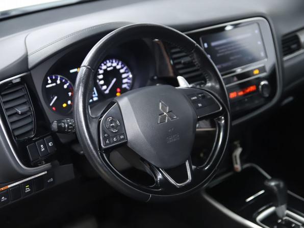 Mitsubishi Outlander III Рестайлинг 3 с пробегом 2019 года, цена 2 290 000 рублей, 152241 км, внедорожник, Автокод Объявления