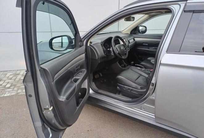 Mitsubishi Outlander II Рестайлинг с пробегом 2012 года, цена 1 300 000 рублей, 214455 км, внедорожник, Автокод Объявления