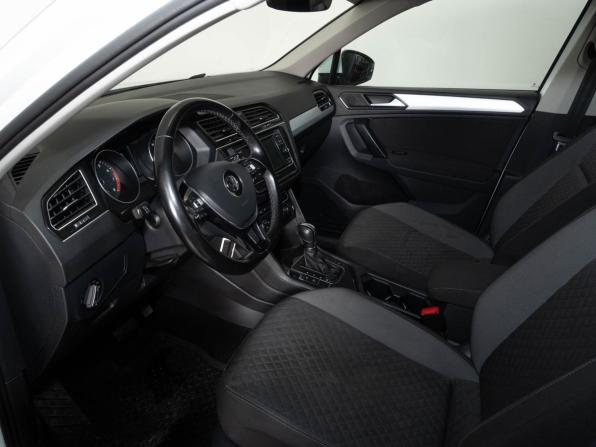 Volkswagen Tiguan II с пробегом 2017 года, цена 2 325 000 рублей, 92000 км, внедорожник, Автокод Объявления