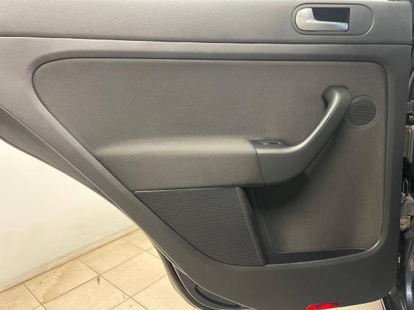Volkswagen Golf Plus II с пробегом 2009 года, цена 599 000 рублей, 158000 км, хэтчбек, Автокод Объявления