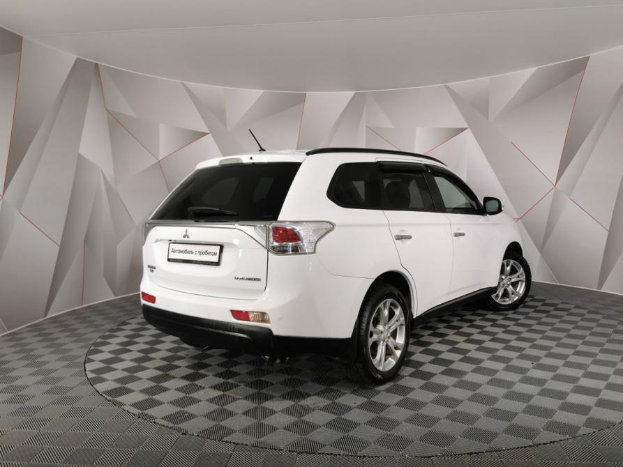 Mitsubishi Outlander III Москва  - изображение 2