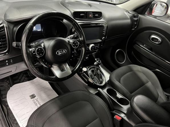Kia Soul II Рестайлинг с пробегом 2018 года, цена 1 540 000 рублей, 154586 км, хэтчбек, Автокод Объявления