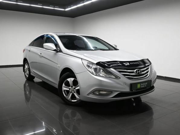 Hyundai Sonata VI (YF) с пробегом 2011 года, цена 845 000 рублей, 289572 км, седан, Автокод Объявления