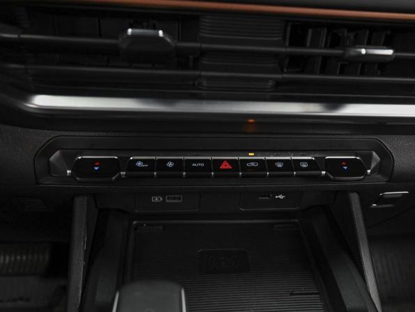 Geely Okavango I Рестайлинг с пробегом 2024 года, цена 2 658 111 рублей, 7068 км, внедорожник, Автокод Объявления