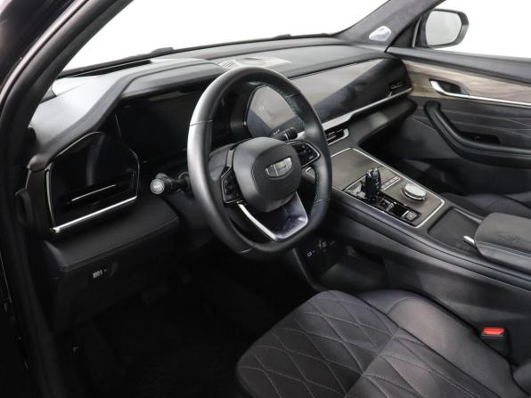 Geely Monjaro I с пробегом 2025 года, цена 3 877 000 рублей, 14350 км, внедорожник, Автокод Объявления