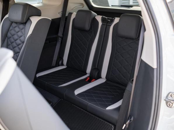 Volkswagen ID.6 с пробегом 2022 года, цена 3 699 000 рублей, 57205 км, внедорожник, Автокод Объявления
