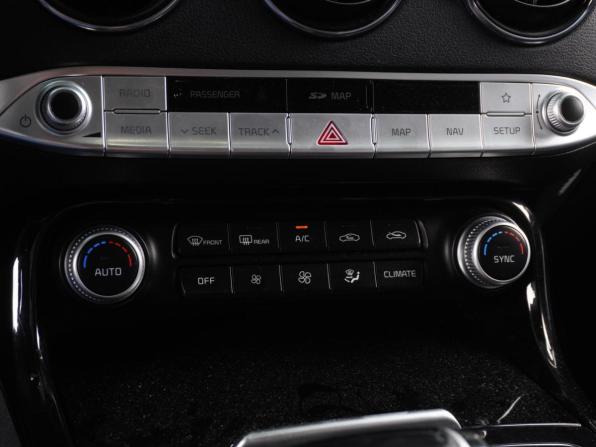 Kia Stinger I с пробегом 2019 года, цена 2 449 000 рублей, 180091 км, лифтбек, Автокод Объявления