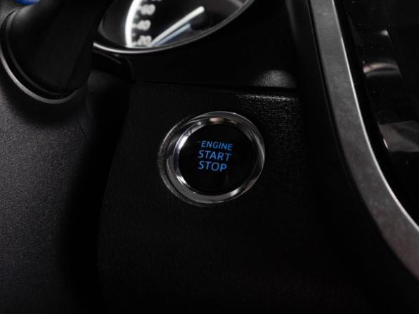 Toyota Camry VIII (XV70) с пробегом 2020 года, цена 2 679 000 рублей, 84261 км, седан, Автокод Объявления