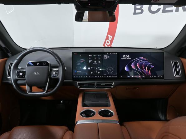 Li Auto (Lixiang) L7 I Рестайлинг с пробегом 2024 года, цена 5 980 000 рублей, 43000 км, внедорожник, Автокод Объявления