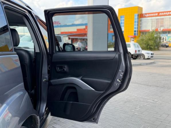 Mitsubishi Outlander II Рестайлинг с пробегом 2010 года, цена 1 250 000 рублей, 255243 км, внедорожник, Автокод Объявления