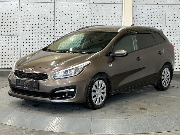 Kia Ceed II Рестайлинг с пробегом 2018 года, цена 960 000 рублей, 133141 км, универсал, Автокод Объявления