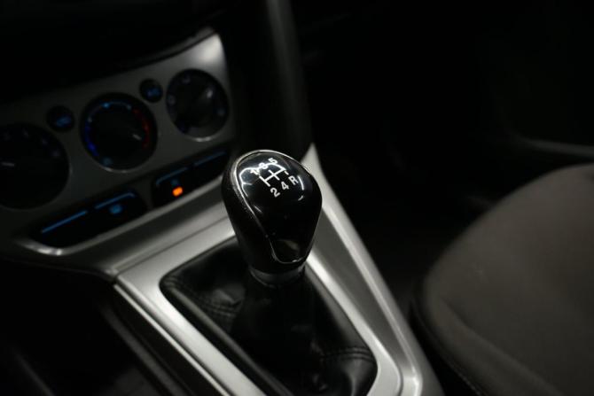 Ford Focus III с пробегом 2013 года, цена 840 000 рублей, 117182 км, седан, Автокод Объявления