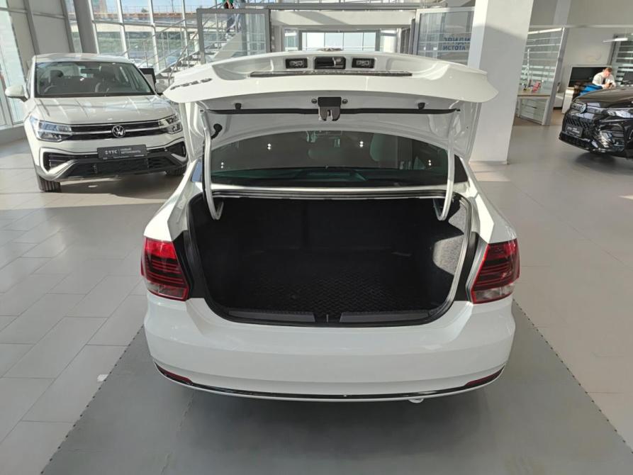 Volkswagen Polo V Рестайлинг Казань  - изображение 12