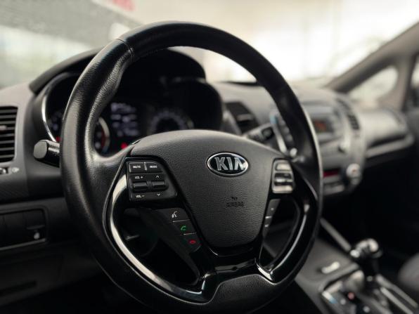 Kia Cerato III Рестайлинг (Classic) с пробегом 2018 года, цена 1 560 000 рублей, 141625 км, седан, Автокод Объявления