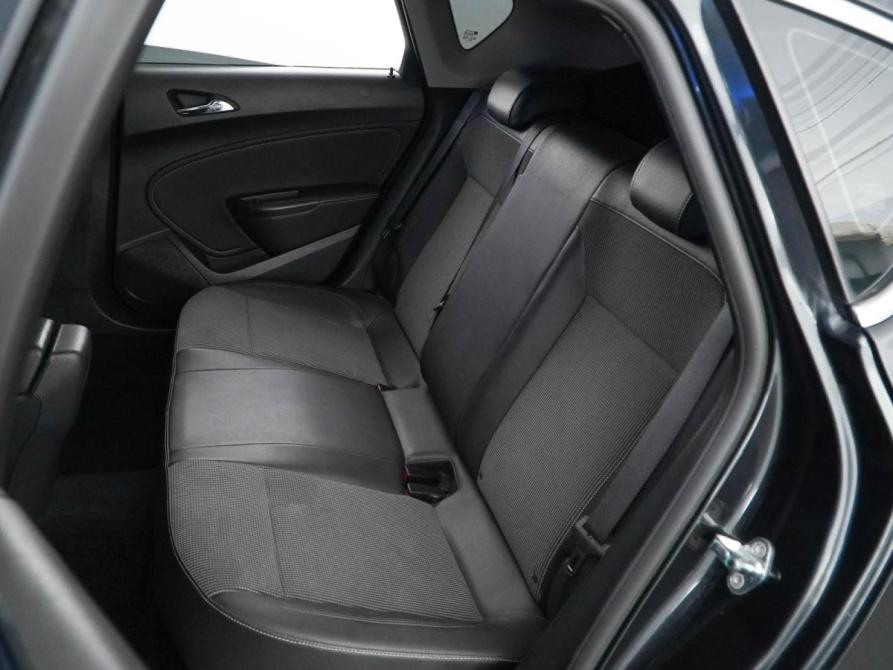 Opel Astra J Рестайлинг Москва  - изображение 9