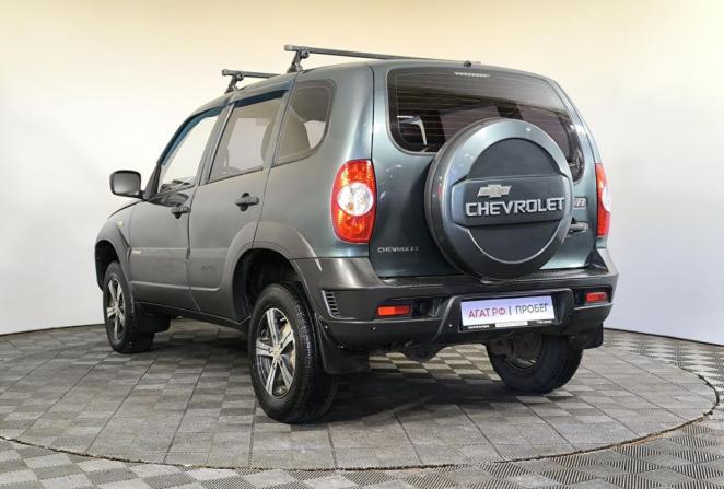 Chevrolet Niva I Рестайлинг с пробегом 2015 года, цена 585 000 рублей, 139944 км, внедорожник, Автокод Объявления