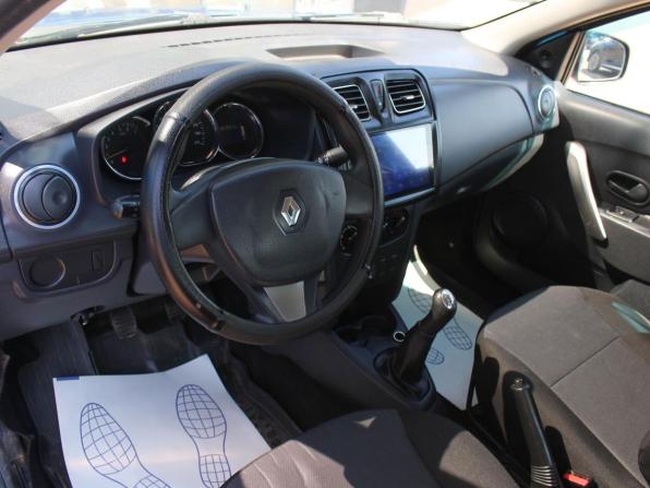 Renault Logan II с пробегом 2016 года, цена 700 000 рублей, 182956 км, седан, Автокод Объявления