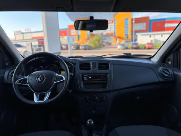 Renault Logan II Рестайлинг с пробегом 2021 года, цена 750 000 рублей, 130601 км, седан, Автокод Объявления