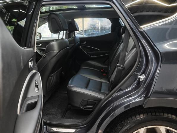 Hyundai Santa Fe III с пробегом 2013 года, цена 1 799 000 рублей, 149000 км, внедорожник, Автокод Объявления
