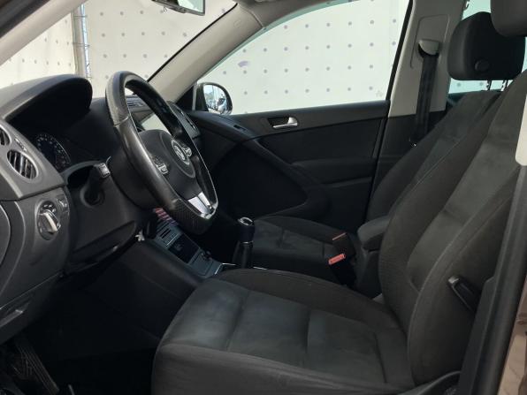 Volkswagen Tiguan I Рестайлинг с пробегом 2016 года, цена 1 500 000 рублей, 167400 км, внедорожник, Автокод Объявления