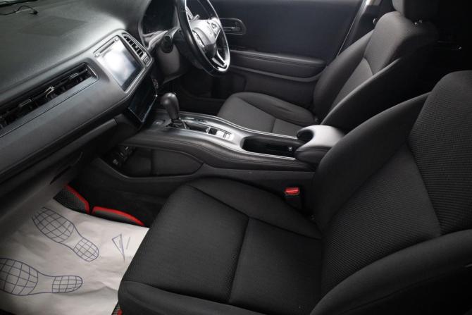 Honda Vezel I с пробегом 2017 года, цена 2 099 000 рублей, 157241 км, внедорожник, Автокод Объявления