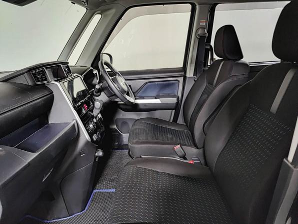 Toyota Roomy I Рестайлинг с пробегом 2021 года, цена 1 550 000 рублей, 88803 км, микровэн, Автокод Объявления