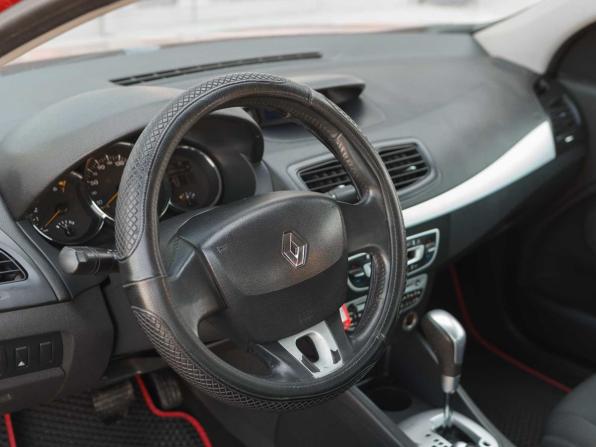 Renault Fluence I с пробегом 2010 года, цена 465 000 рублей, 517308 км, седан, Автокод Объявления