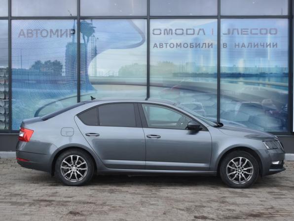 Skoda Octavia III (A7) Рестайлинг с пробегом 2019 года, цена 1 490 000 рублей, 108654 км, лифтбек, Автокод Объявления