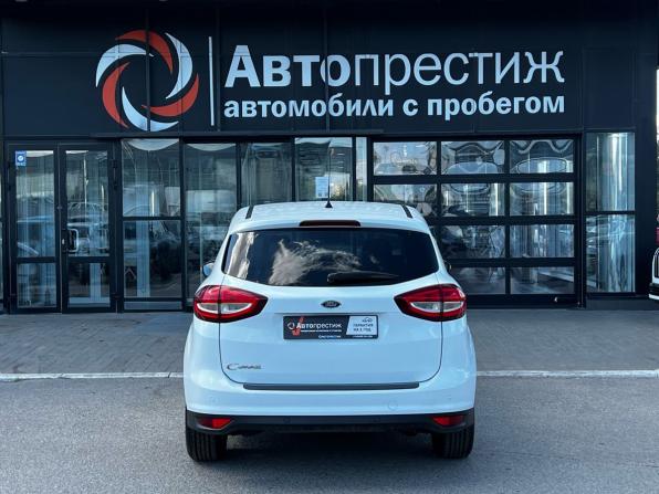 Ford C-MAX II Рестайлинг с пробегом 2016 года, цена 1 037 000 рублей, 163711 км, компактвэн, Автокод Объявления