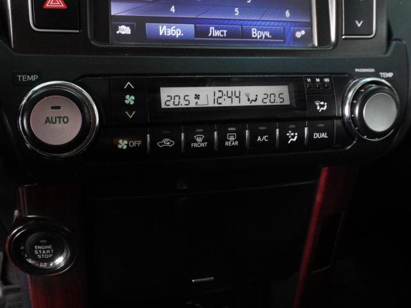 Toyota Land Cruiser Prado 150 Series Рестайлинг 1 с пробегом 2016 года, цена 4 789 000 рублей, 158197 км, внедорожник, Автокод Объявления