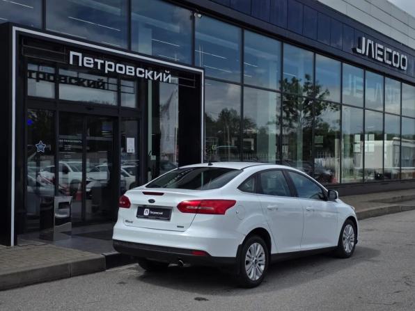 Ford Focus III Рестайлинг с пробегом 2016 года, цена 1 090 000 рублей, 129635 км, седан, Автокод Объявления