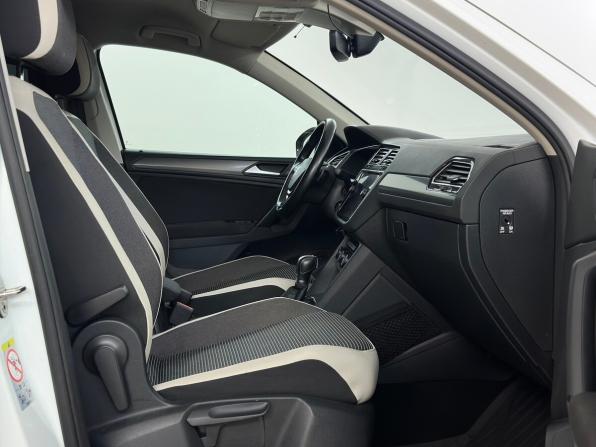 Volkswagen Tiguan II с пробегом 2019 года, цена 2 750 000 рублей, 66550 км, внедорожник, Автокод Объявления