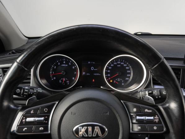 Kia Ceed III с пробегом 2018 года, цена 1 630 000 рублей, 142026 км, хэтчбек, Автокод Объявления