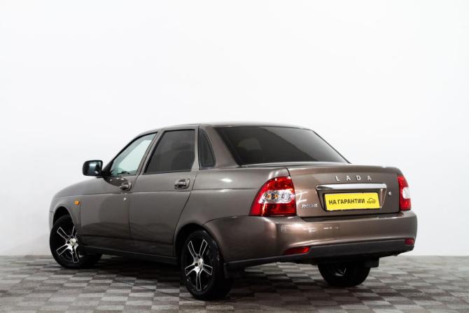Lada (ВАЗ) Priora I с пробегом 2017 года, цена 639 000 рублей, 122090 км, хэтчбек, Автокод Объявления