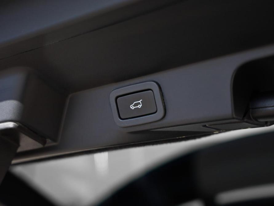 Land Rover Range Rover Sport II Рестайлинг Санкт-Петербург  - изображение 38