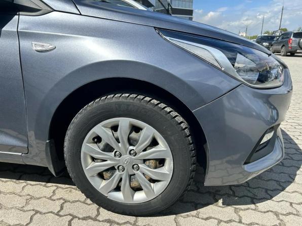Hyundai Solaris II с пробегом 2018 года, цена 1 000 000 рублей, 150184 км, седан, Автокод Объявления