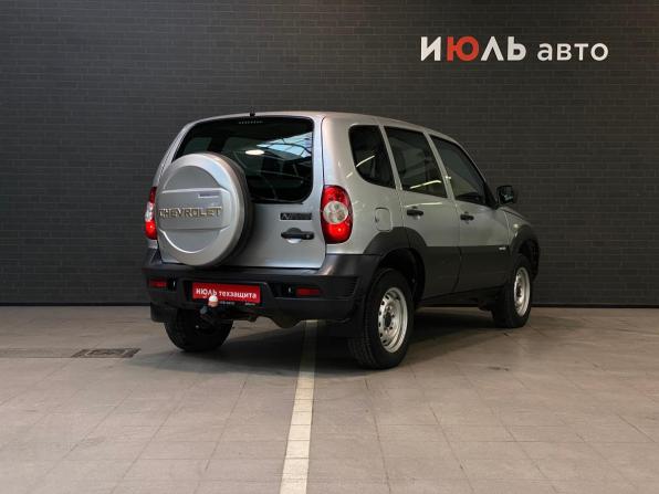 Chevrolet Niva I Рестайлинг с пробегом 2019 года, цена 830 000 рублей, 45761 км, внедорожник, Автокод Объявления