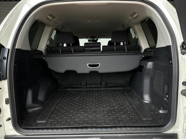 Toyota Land Cruiser Prado 150 Series Рестайлинг 3 с пробегом 2020 года, цена 7 799 000 рублей, 19017 км, внедорожник, Автокод Объявления